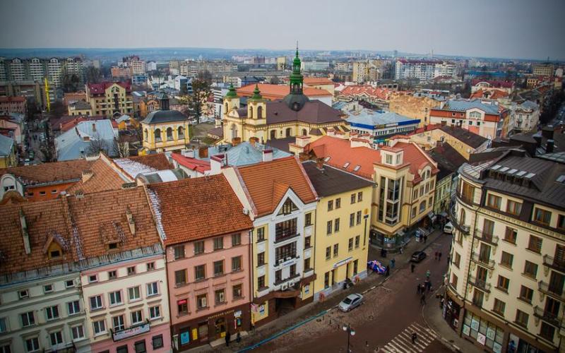 У Франківську вводять нову ініціативу — міську хвилину мовчання, повідомив Марцінків.