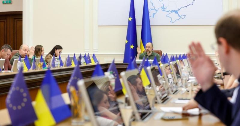 Перестановки в Кабінеті Міністрів: більше половини уряду чекають зміни