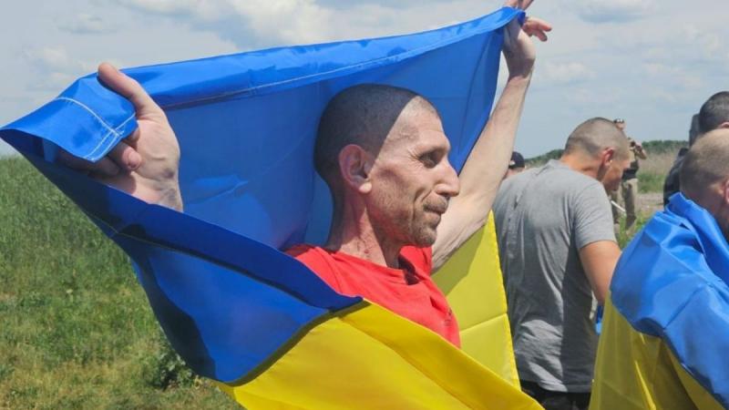 Звільнено ще 49 українців з полону – ексклюзивний репортаж СБУ.