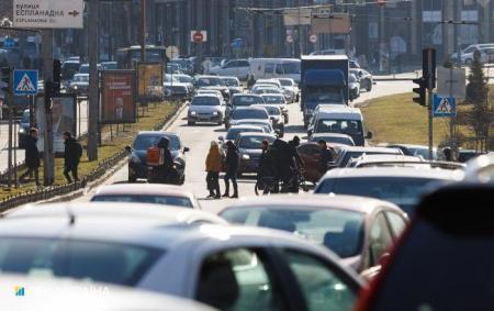 Обмеження на автошляхах, нові правила бронювання та зміни в прикордонному контролі: які нововведення вступлять в силу в Україні з 1 листопада.