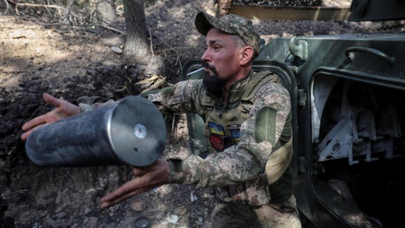 Генеральний штаб Збройних Сил України повідомив, що протягом доби російські війська здійснили 75 атак, з яких 16 були на Курахівському напрямку.