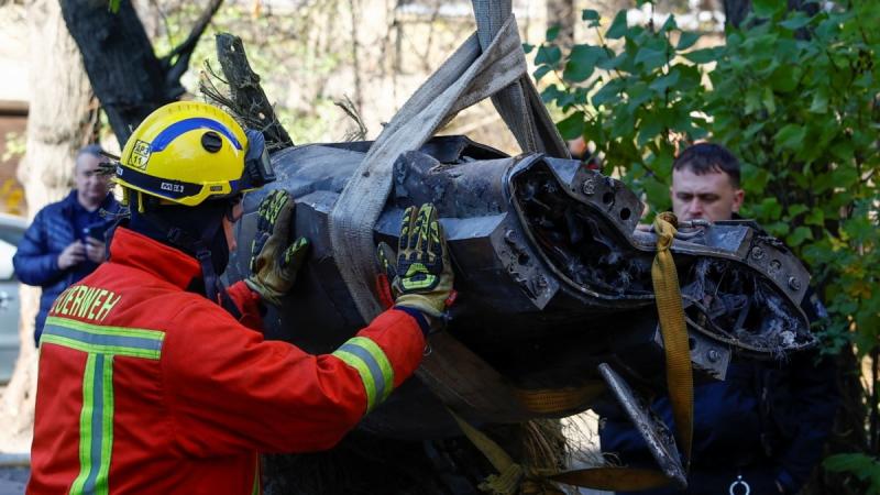 Масштабна авіаційна агресія Росії: втрати, руйнування та наслідки атак у містах України.